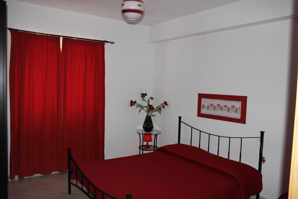 Bed and Breakfast Le Rocce SantʼAgata deʼ Goti Exterior foto